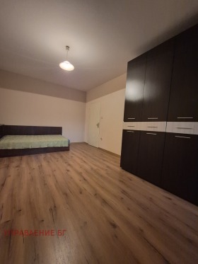 ����� ���� ��� ���� 3-�����,���� �����, ������� 1>