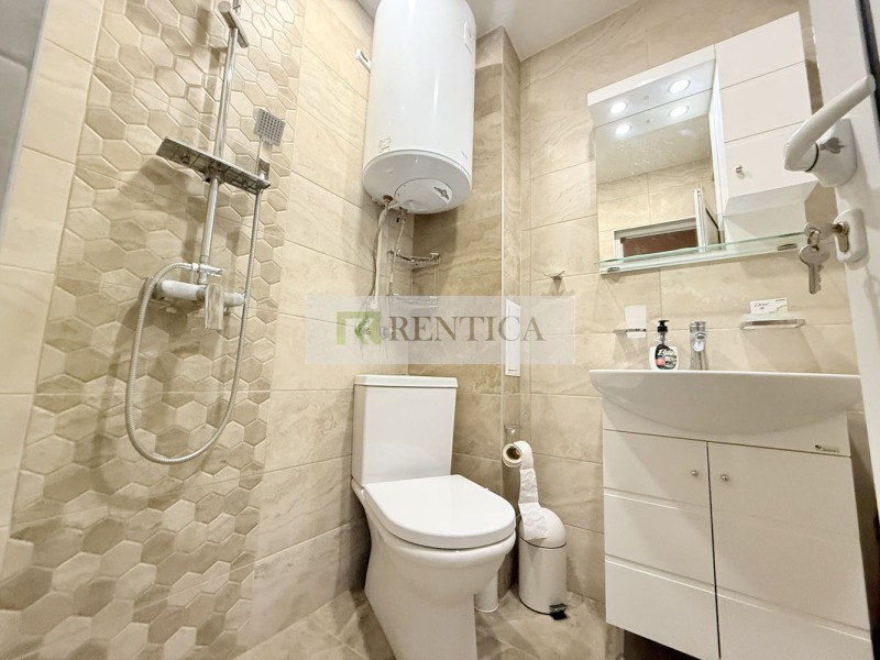 K pronájmu  1 ložnice Varna , Centar , 65 m2 | 57922996 - obraz [16]