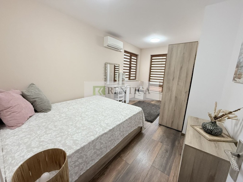 K pronájmu  1 ložnice Varna , Centar , 65 m2 | 57922996 - obraz [12]