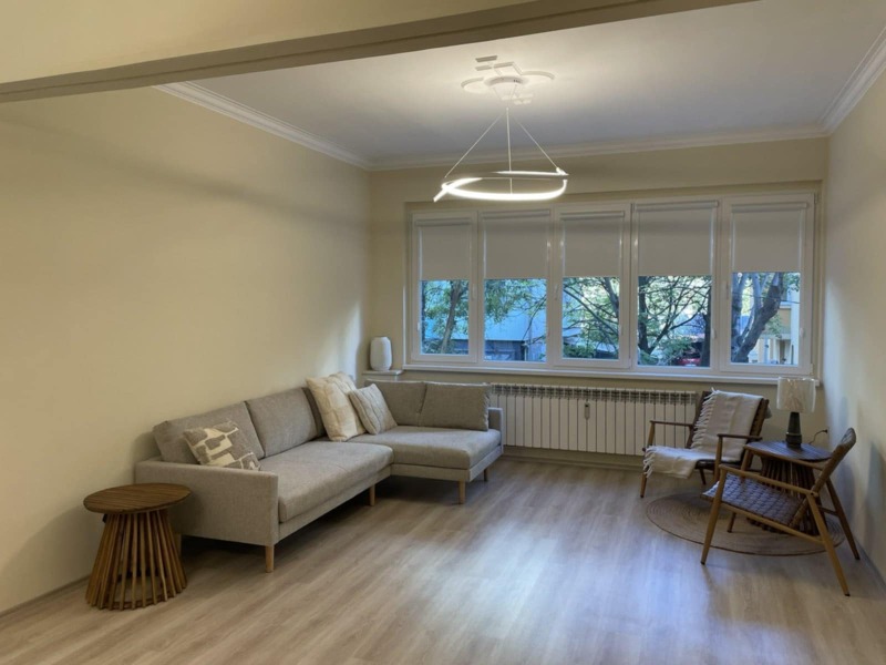 Para alugar  1 quarto Sofia , Centar , 108 m² | 96052131