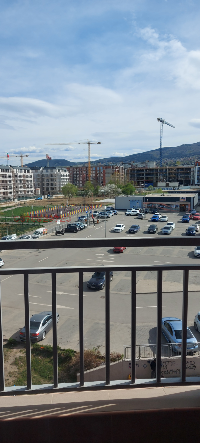 Под наем 3-СТАЕН, град София, Студентски град • 1500 лв. / 766.94 € • 70377096 1