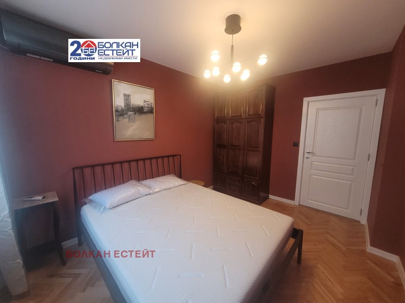 Дава под наем 4-СТАЕН, гр. Велико Търново, Център, снимка 12 - Апартаменти - 52881953