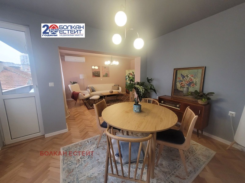 Дава под наем 4-СТАЕН, гр. Велико Търново, Център, снимка 7 - Апартаменти - 52881953