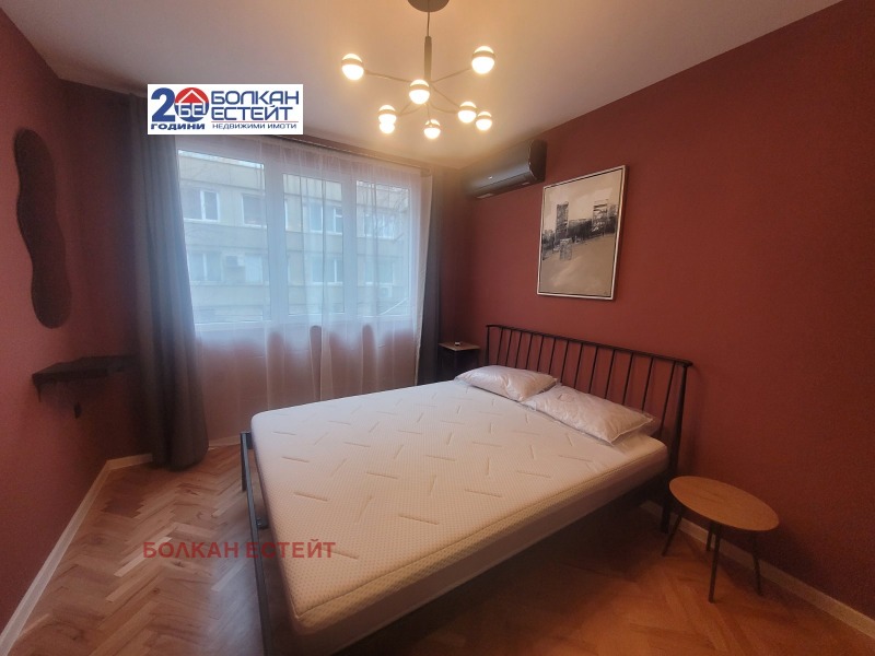 Дава под наем 4-СТАЕН, гр. Велико Търново, Център, снимка 11 - Апартаменти - 52881953