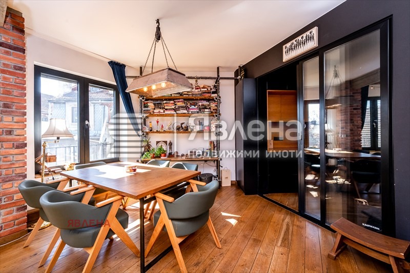 Дава под наем 4-СТАЕН, гр. София, Център, снимка 2 - Апартаменти - 53078592