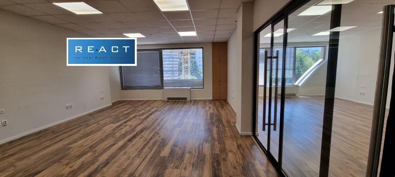 Дава под Наем ОФИС в град София, Изток - 450 кв.м / 4 275 € » 8 361.17 лв., РЕАКТ