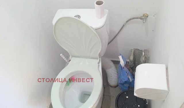 Дава под наем МАГАЗИН, гр. Русе, Родина 3, снимка 7 - Магазини - 53119915