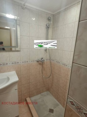 2 slaapkamers Vastanitsjeski, Plovdiv 8