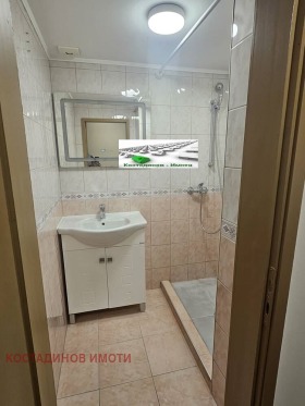 2 slaapkamers Vastanitsjeski, Plovdiv 10