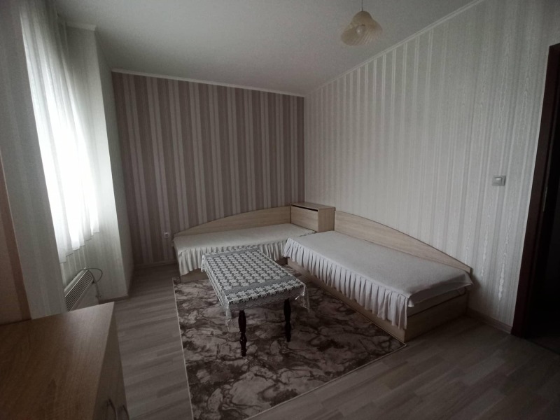 Zu vermieten  2 Schlafzimmer Plowdiw , Sadijski , 100 qm | 93909710 - Bild [7]