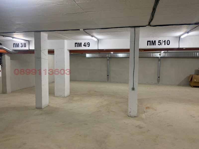 Дава под наем ГАРАЖ, ПАРКОМЯСТО, гр. Русе, Център