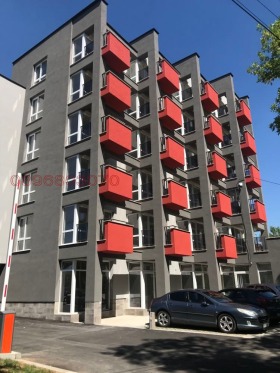 1 dormitorio Iztok, Pernik