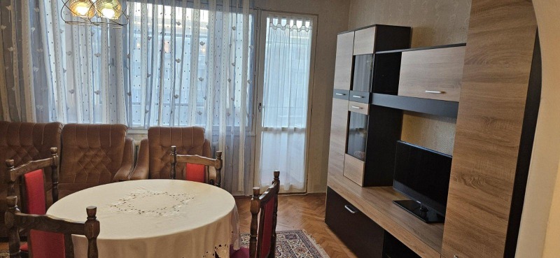En renta  1 dormitorio Burgas , Slaveykov , 60 metros cuadrados | 78924503 - imagen [3]