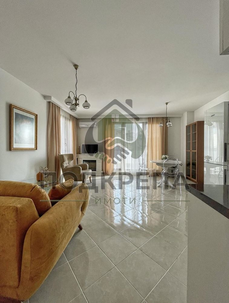 Под наем 2-СТАЕН, град Пловдив, Център • 563 € / 1101.13 лв. • 92840044 1