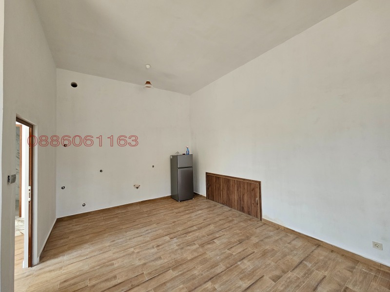 Издаје се  Канцеларија Перник , Изток , 47 м2 | 45573770 - слика [7]