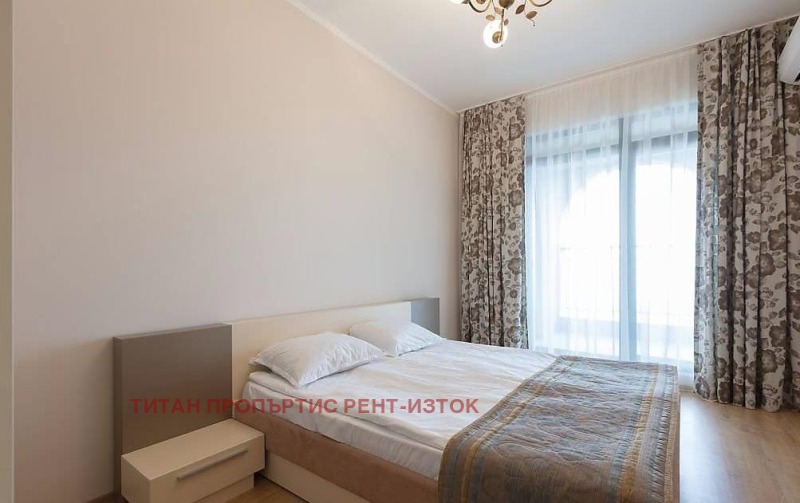 De inchiriat  1 dormitor Burgas , Zornița , 74 mp | 45043176 - imagine [4]