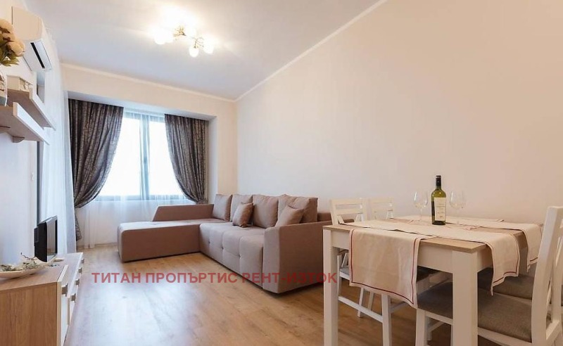 De inchiriat  1 dormitor Burgas , Zornița , 74 mp | 45043176