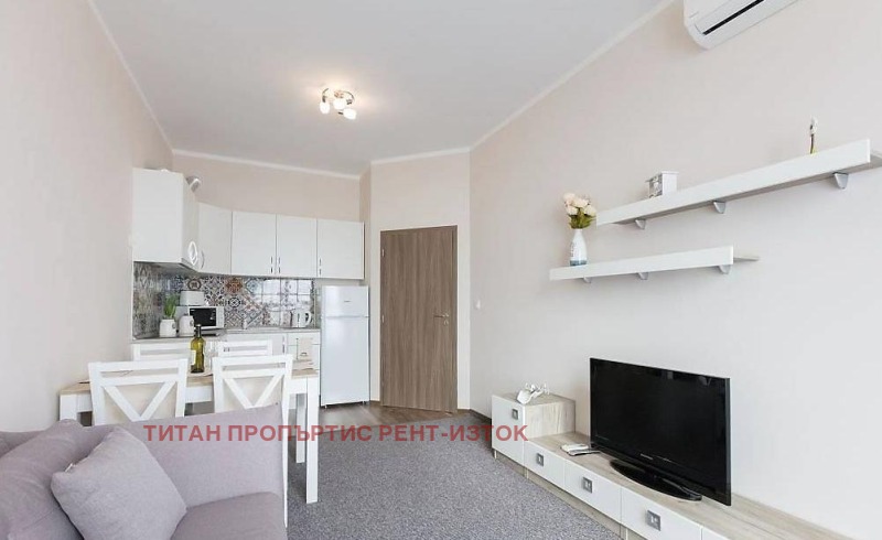 De inchiriat  1 dormitor Burgas , Zornița , 74 mp | 45043176 - imagine [2]