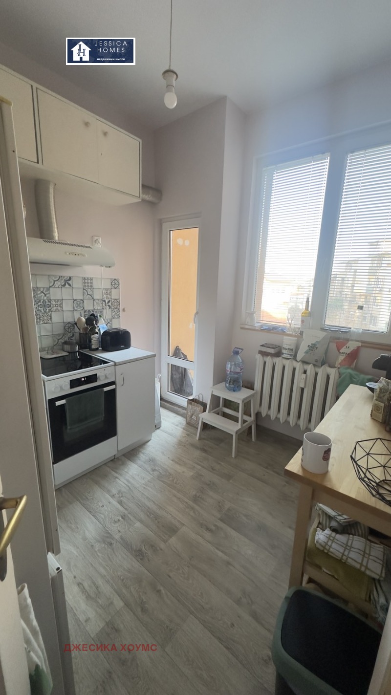 Дава под наем 2-СТАЕН, гр. София, Център, снимка 4 - Апартаменти - 52864299