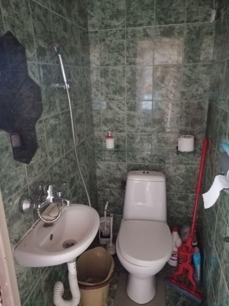 Дава под наем 2-СТАЕН, гр. София, Света Троица, снимка 5 - Апартаменти - 53016121