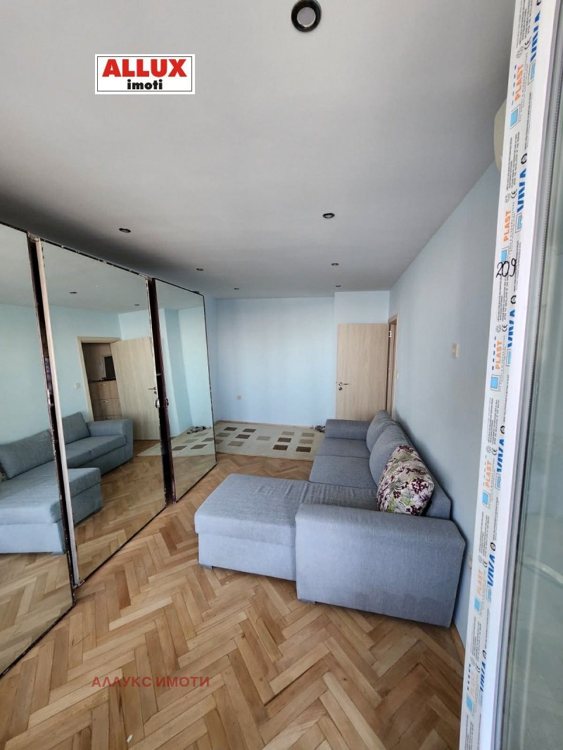 Дава под наем 3-СТАЕН, гр. Русе, Алеи Възраждане, снимка 7 - Апартаменти - 53168866