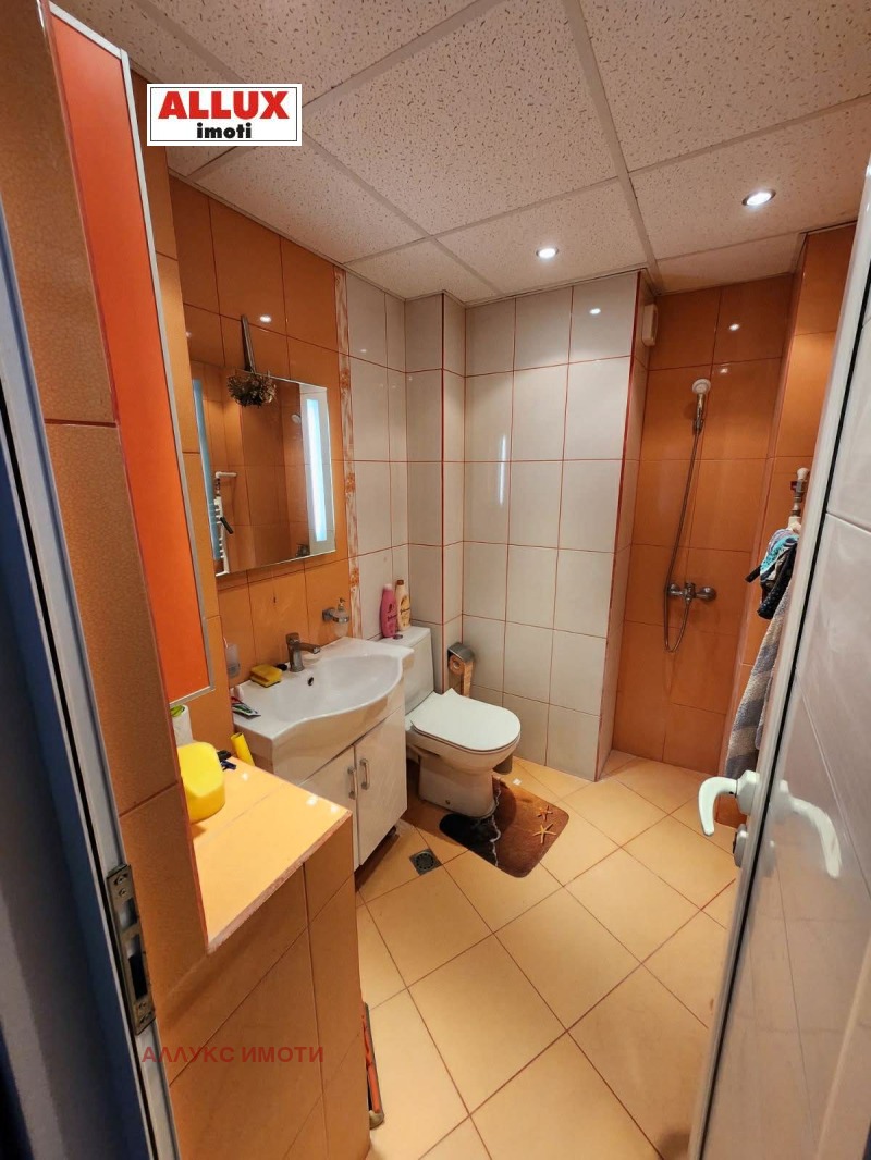 Дава под наем 3-СТАЕН, гр. Русе, Алеи Възраждане, снимка 4 - Апартаменти - 53168866