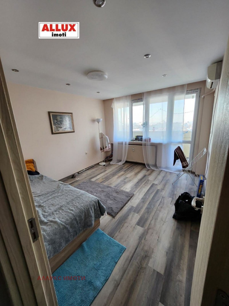 Дава под наем 3-СТАЕН, гр. Русе, Алеи Възраждане, снимка 2 - Апартаменти - 53168866