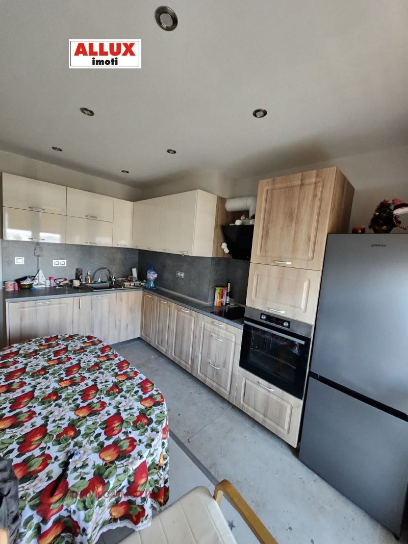 Дава под наем 3-СТАЕН, гр. Русе, Алеи Възраждане, снимка 5 - Апартаменти - 53168866