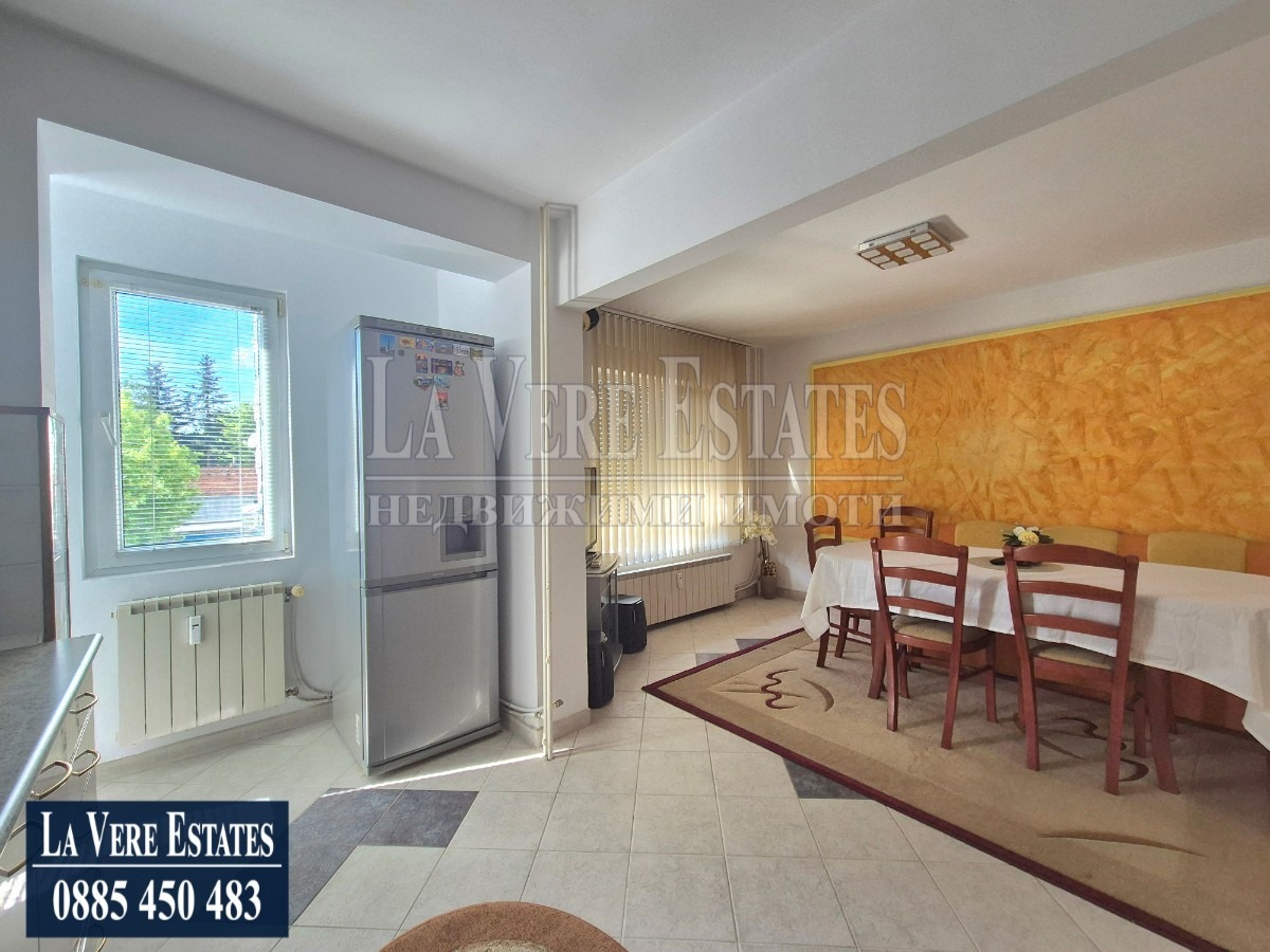 Дава под наем 3-СТАЕН, гр. Русе, Център, снимка 4 - Апартаменти - 54114369