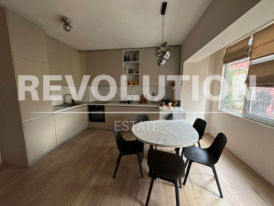 Дава под наем 3-СТАЕН, гр. Варна, Център