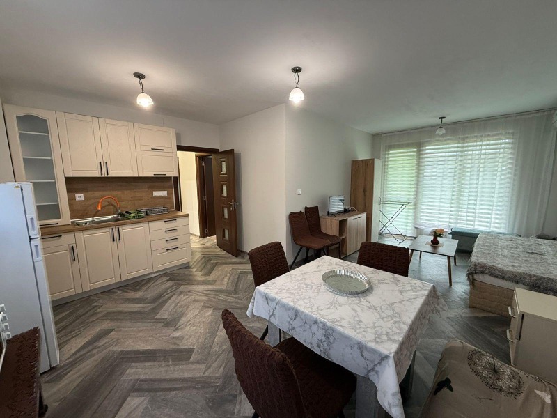 De inchiriat  2 dormitoare Plovdiv , Hristo Smirnensci , 70 mp | 52915045