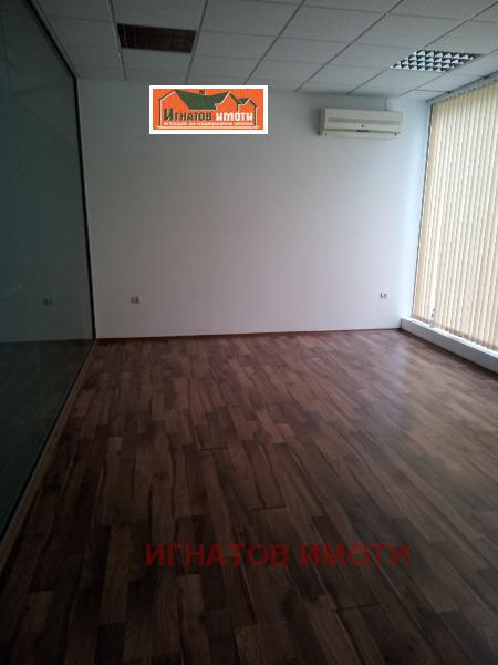 Para alugar  Escritório Pazardjik , Idealen centar , 28 m² | 85744471