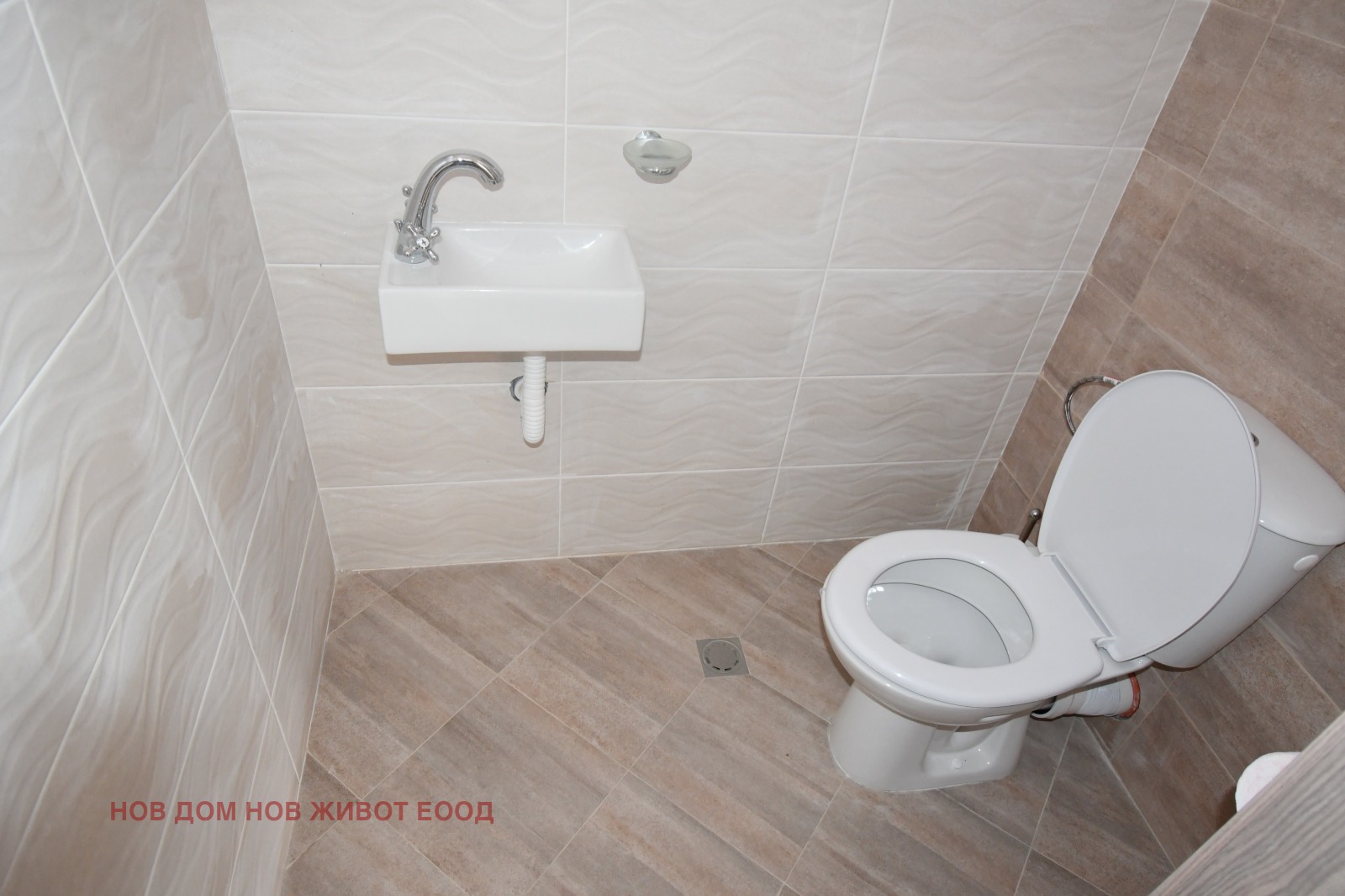 Дава под наем 3-СТАЕН, гр. София, Карпузица, снимка 3 - Апартаменти - 53887180