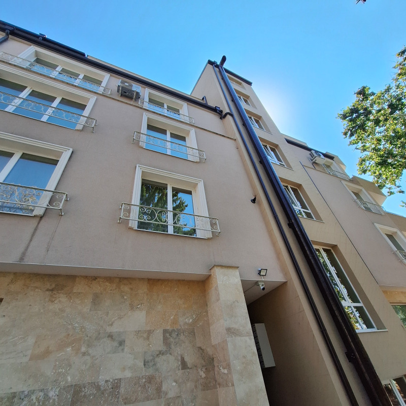 Te huur  3 slaapkamers Ruse , Sjirok tsentar , 120 m² | 46622341 - afbeelding [16]