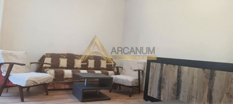 Дава под наем ЕТАЖ ОТ КЪЩА, гр. Варна, Колхозен пазар, снимка 11 - Етаж от къща - 53173058