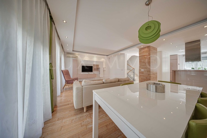 K pronájmu  Dům Sofia , v.z.Malinova dolina , 253 m2 | 68052204 - obraz [2]