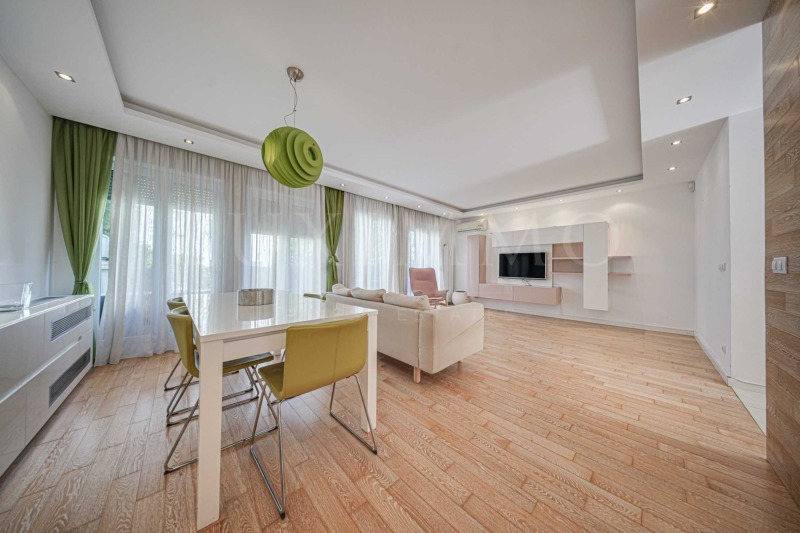 K pronájmu  Dům Sofia , v.z.Malinova dolina , 253 m2 | 68052204