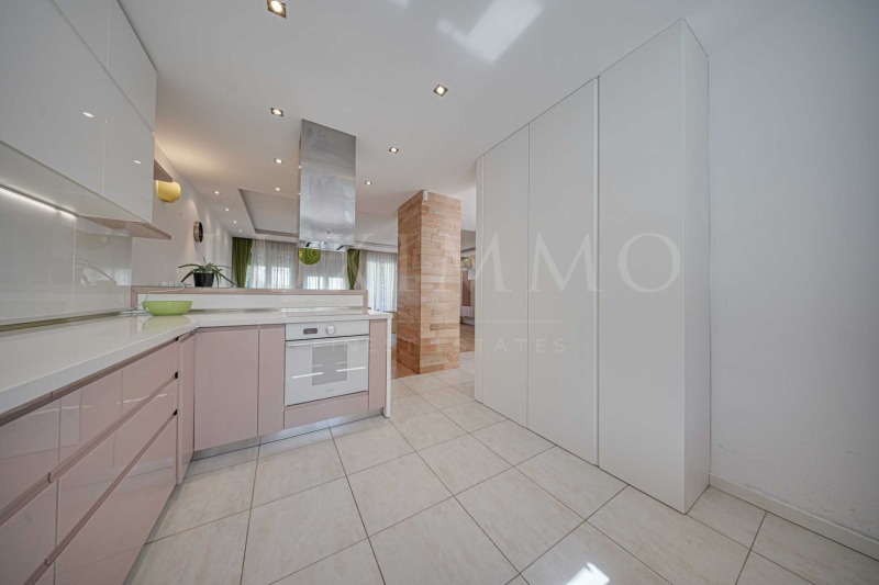 K pronájmu  Dům Sofia , v.z.Malinova dolina , 253 m2 | 68052204 - obraz [6]