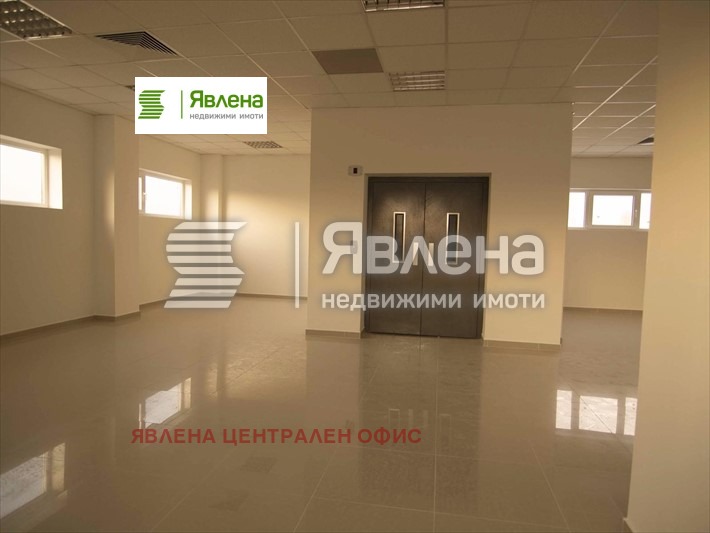 Дава под наем СКЛАД, гр. София, Военна рампа, снимка 2 - Складове - 54373496