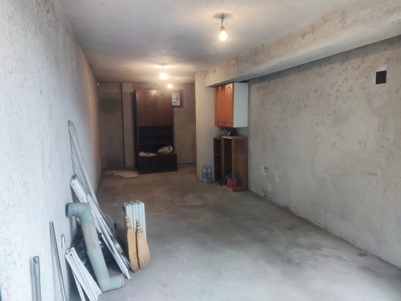Da affittare  Box auto Plovdiv , Marasha , 26 mq | 11108569 - Immagine [2]