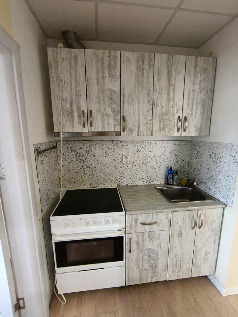 Дава под наем 1-СТАЕН, гр. София, Горубляне, снимка 2 - Апартаменти - 52824621