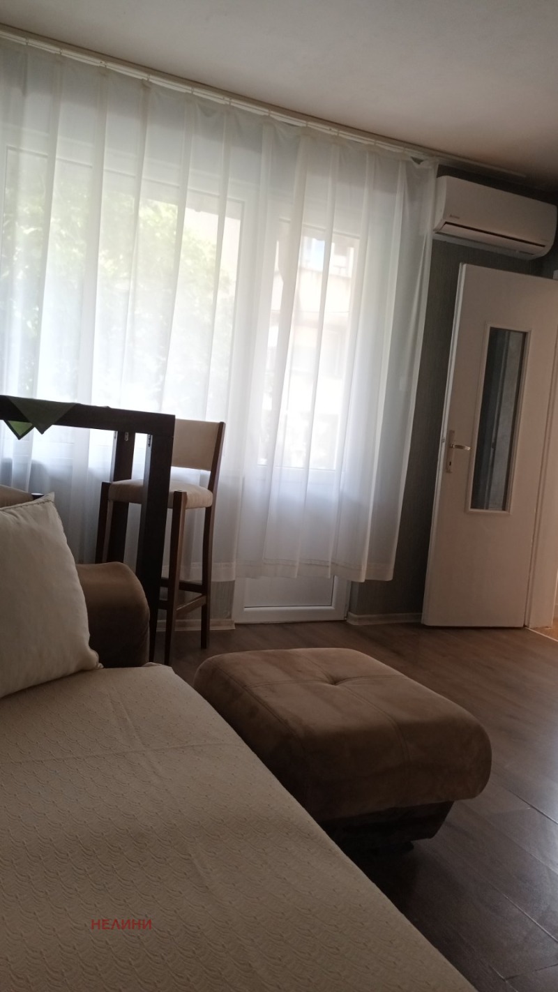 For Rent  1 bedroom Ruse , Tsentar , 45 sq.m | 97021415 - image [3]