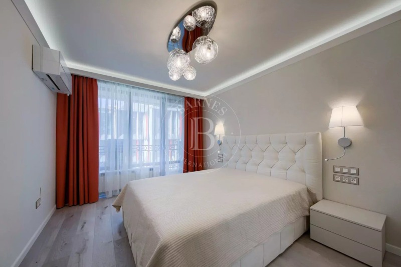 Zu vermieten  3 Schlafzimmer Sofia , Krastowa wada , 179 qm | 35263744 - Bild [15]