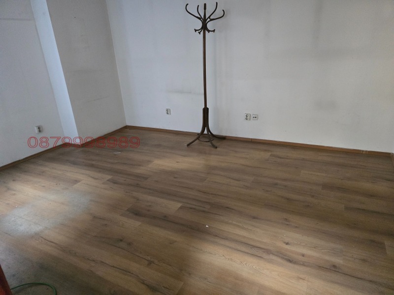 Дава под наем СКЛАД, гр. София, Военна рампа, снимка 6 - Складове - 52782503