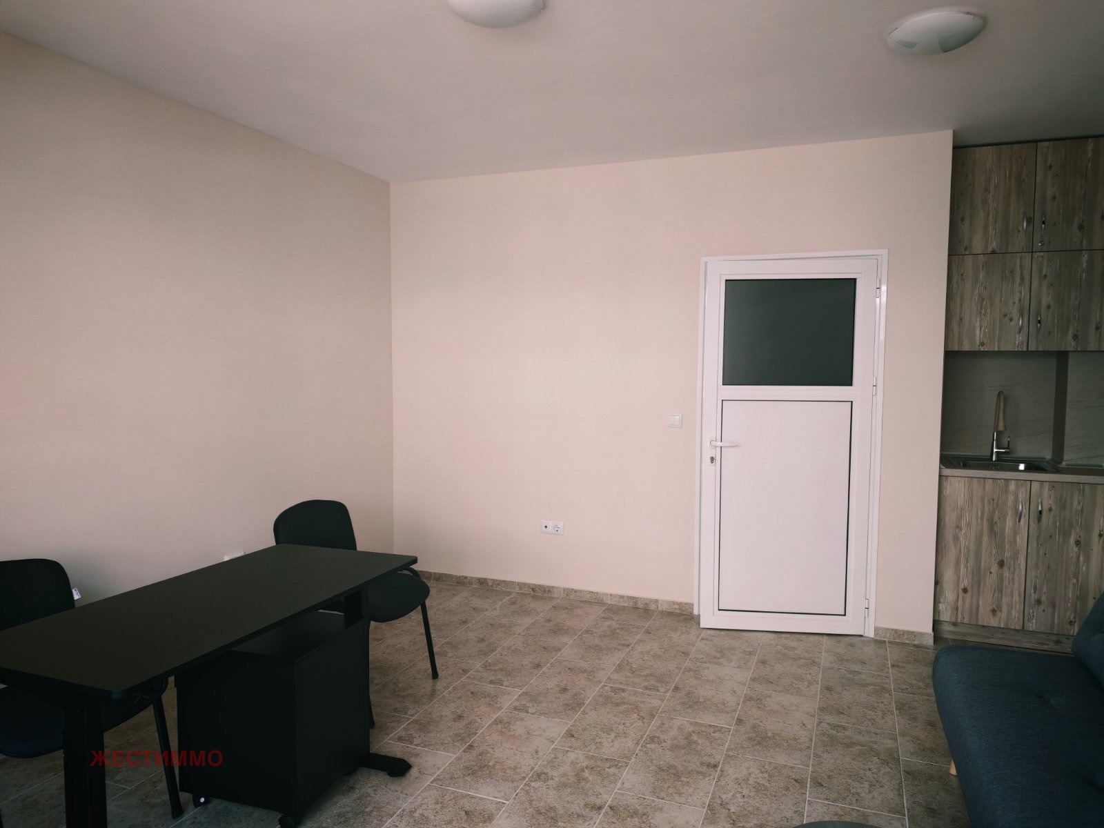 Дава под наем ОФИС, гр. Варна, Централна поща, снимка 9 - Офиси - 54919630
