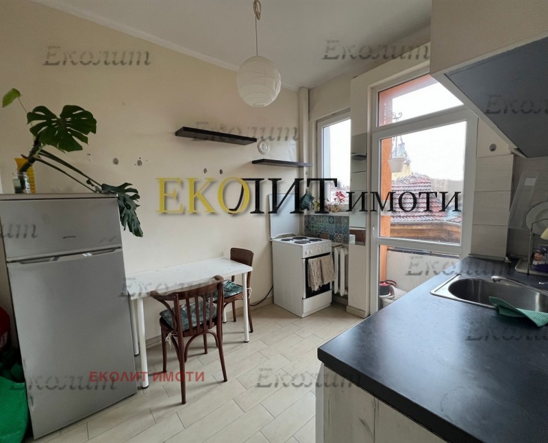 Do wynajęcia  1 sypialnia Sofia , Centar , 81 mkw | 74934921 - obraz [3]