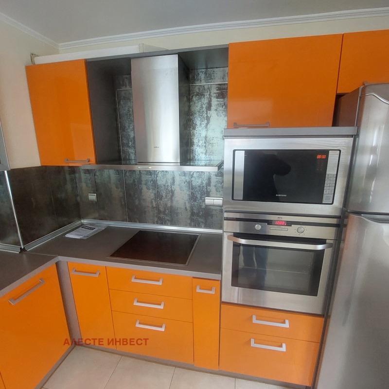 Издаје се  2 спаваће собе Софија , Редута , 105 м2 | 73813831 - слика [3]