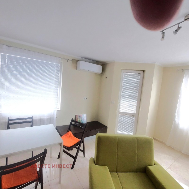 Издаје се  2 спаваће собе Софија , Редута , 105 м2 | 73813831 - слика [6]