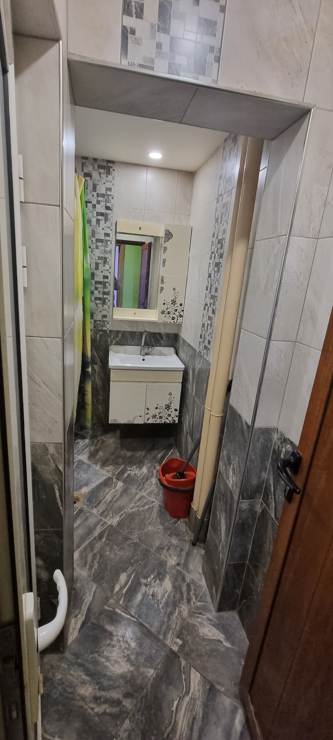Дава под наем 3-СТАЕН, гр. Разград, Възраждане, снимка 14 - Апартаменти - 56216319
