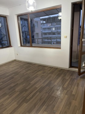 1 soverom Sadijski, Plovdiv 4